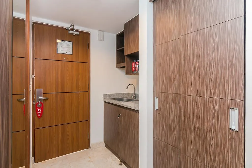 Zen Rooms Raya Kuta 3 Ξενοδοχείο
